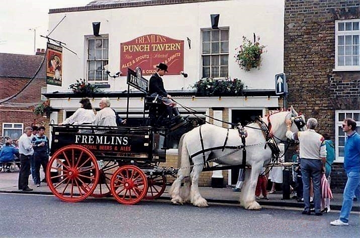 Punch Tavern