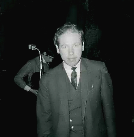 Reg Calvert on stage