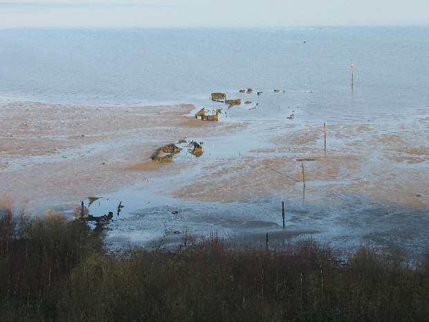 Thames Boom 2
